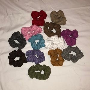 SET OF 13 SCRUNCHIES